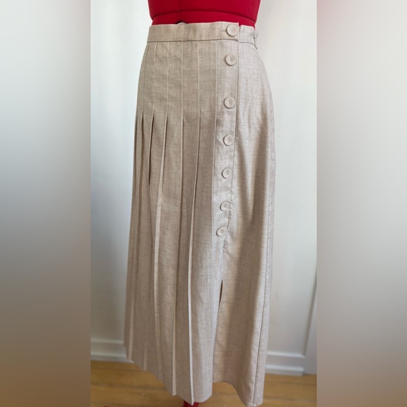 & Other Stories Long Pleated Skirt - Picture 4 of 9